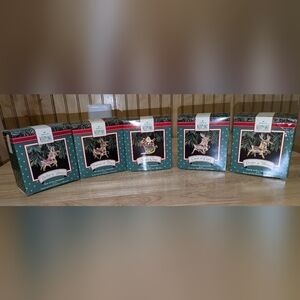Vintage 1992 Hallmark Santa And His Reindeer Five Ornament Set, EUC, With Boxes